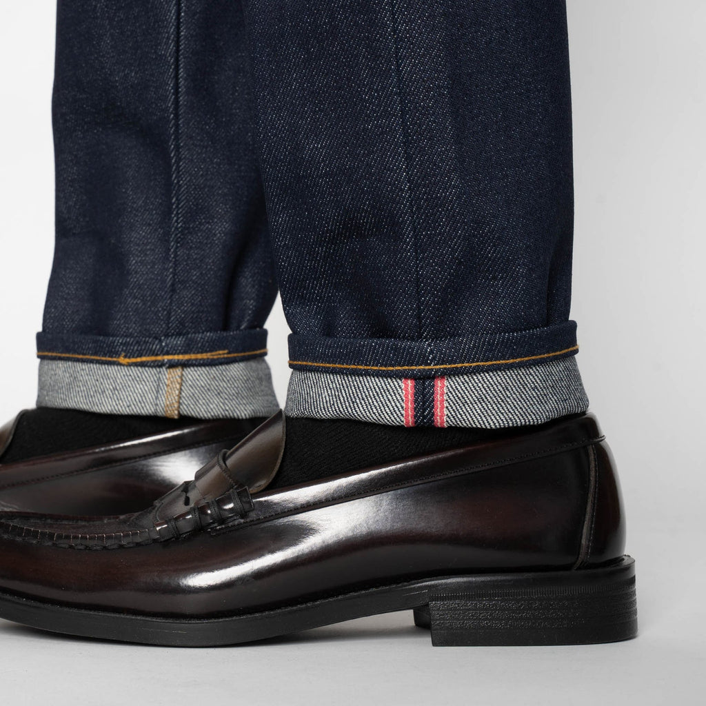 Weird Guy in Dirty Elephant 14