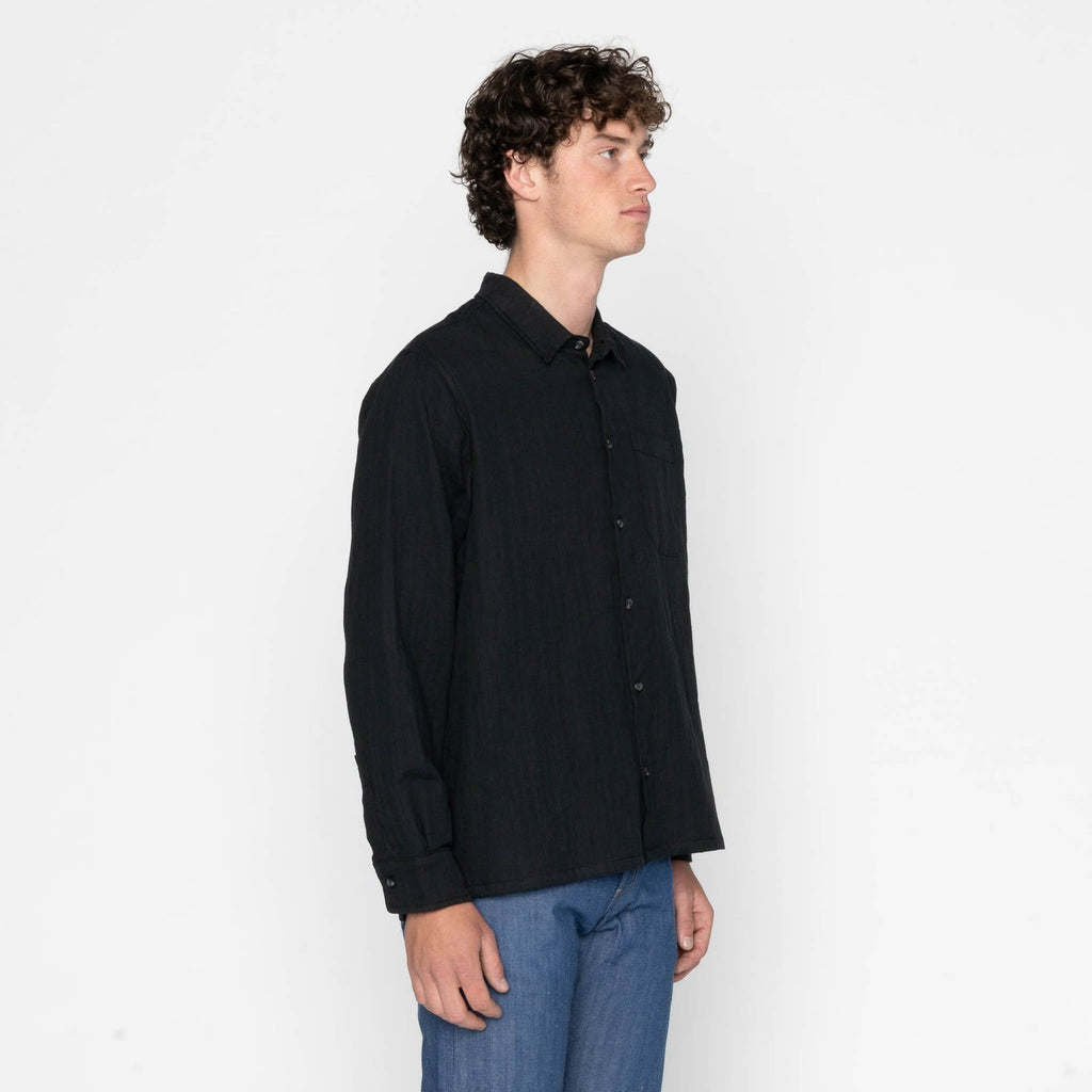 True Shirt in Black Double Weave Slub Gauze