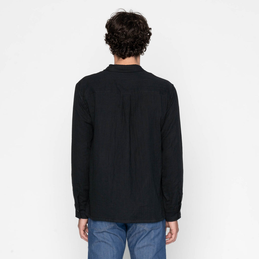 True Shirt in Black Double Weave Slub Gauze