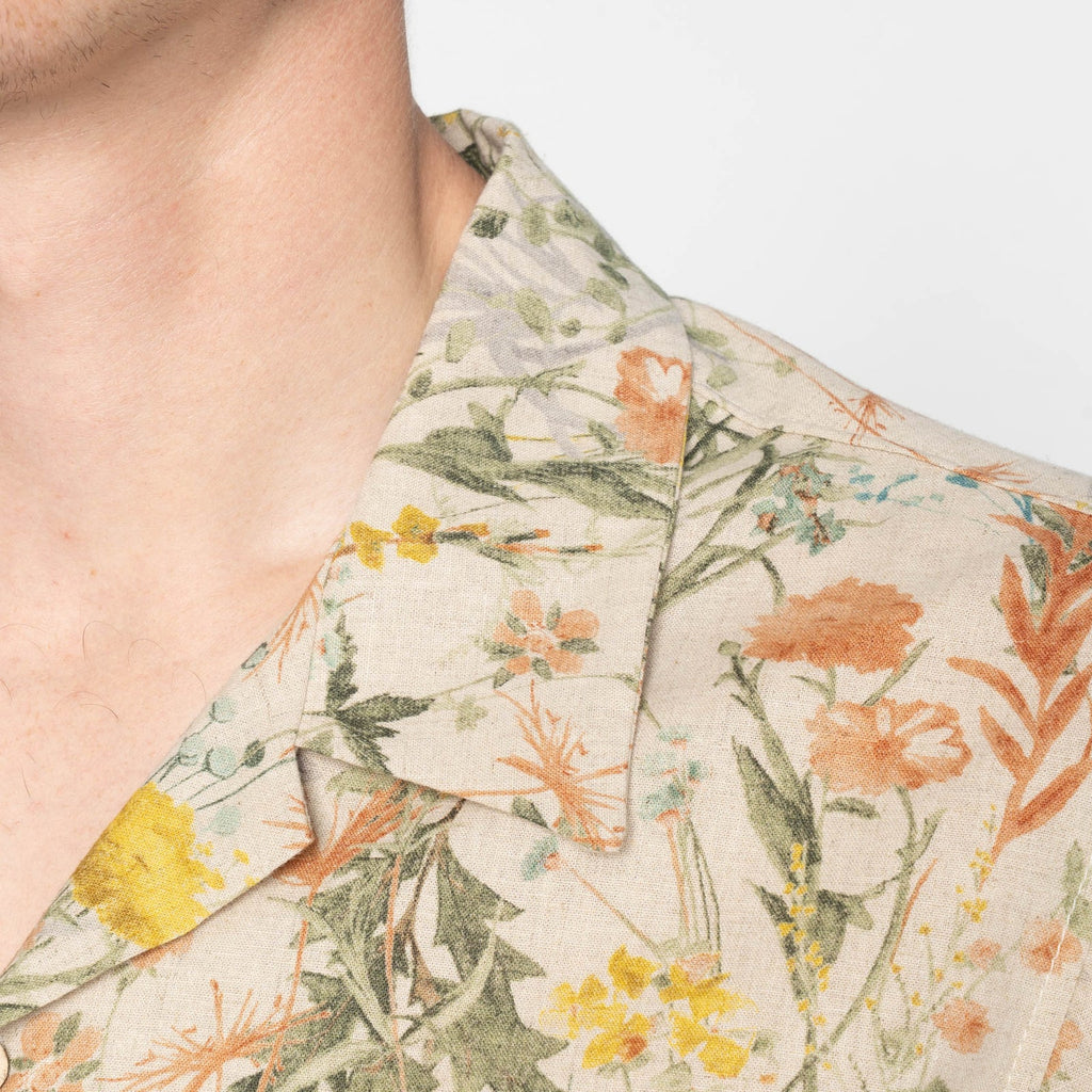 Aloha Shirt in Natural Flowers Painting
