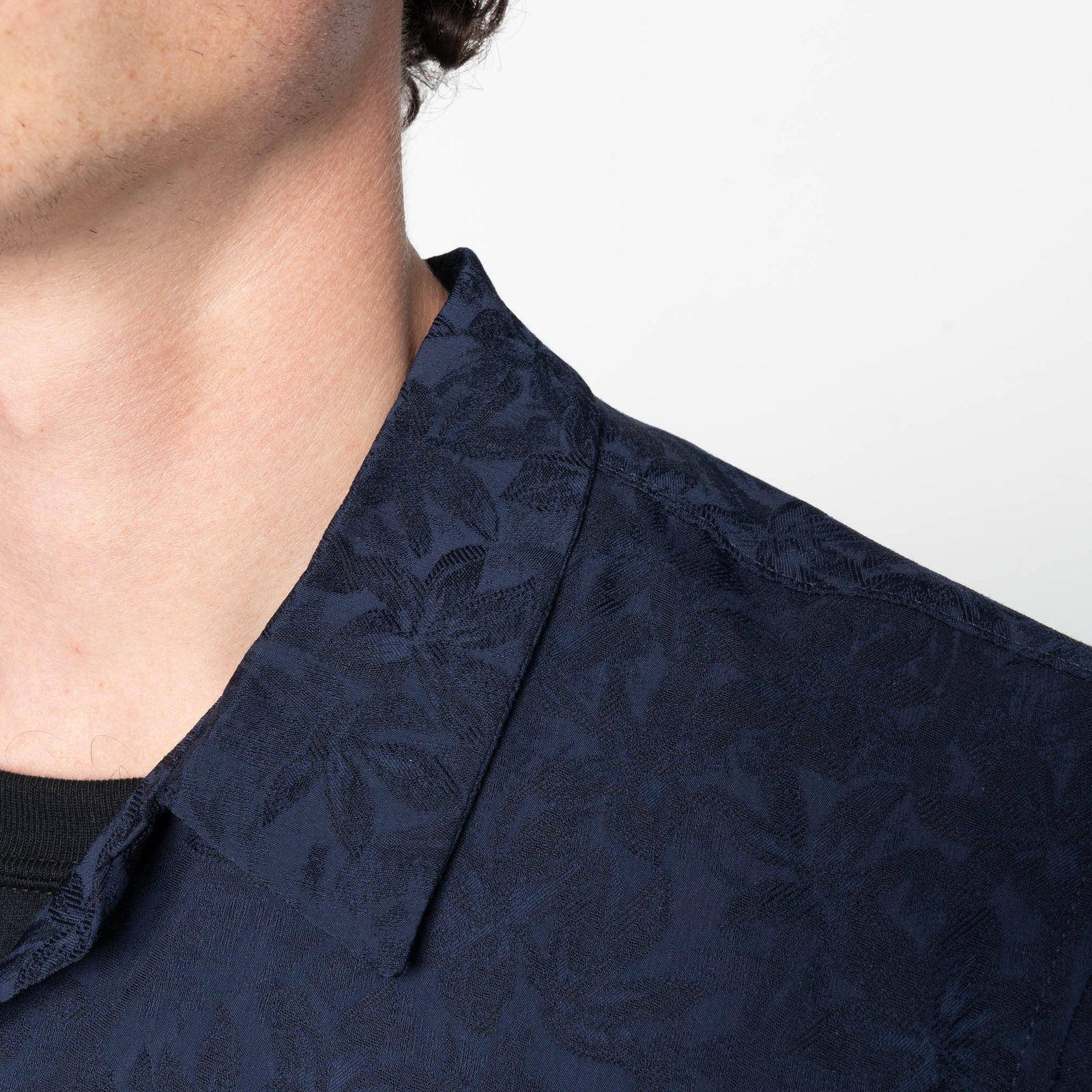 Aloha Shirt in Navy Jungle Jacquard