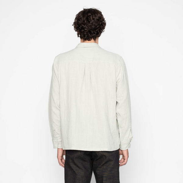 True Shirt in Mint Double Weave Slub Gauze