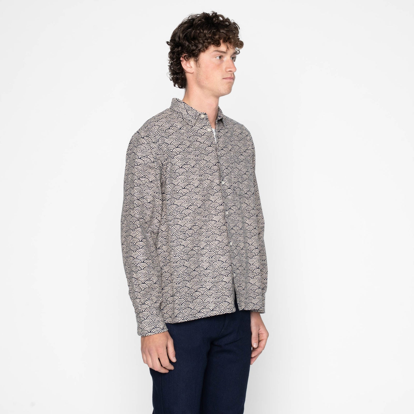 True Shirt in Indigo Seigaiha Waves