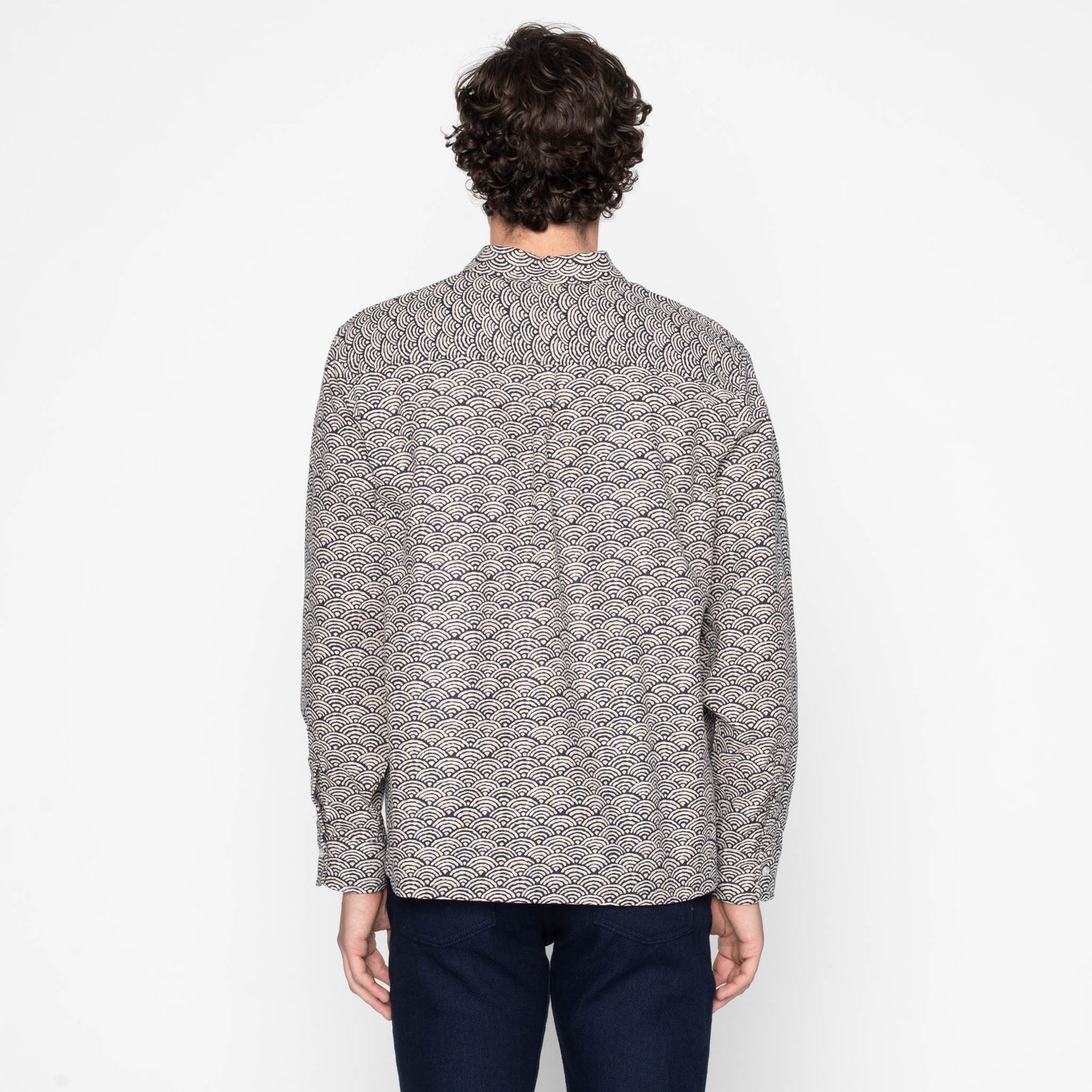 True Shirt in Indigo Seigaiha Waves