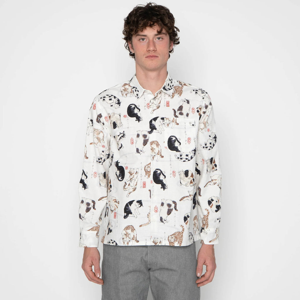 True Shirt in Japanese Neko