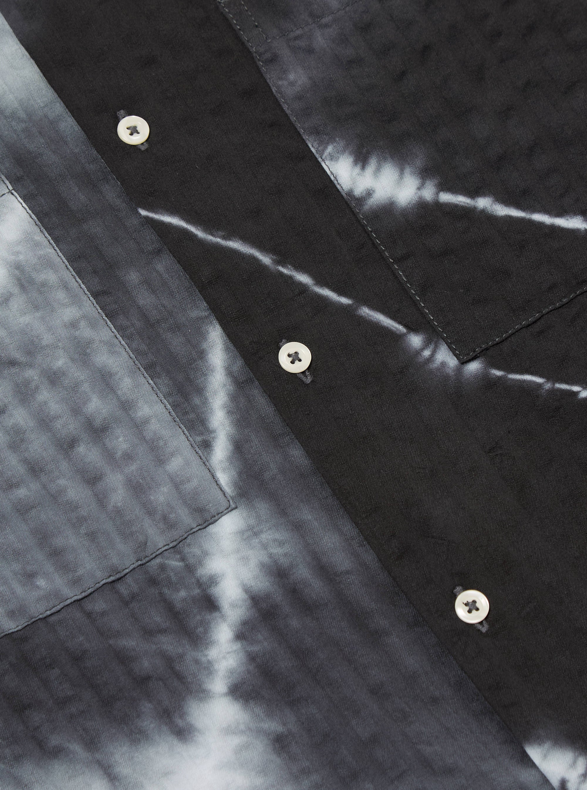 Camper Shirt in Charcoal Tie 'n Dye Seersucker