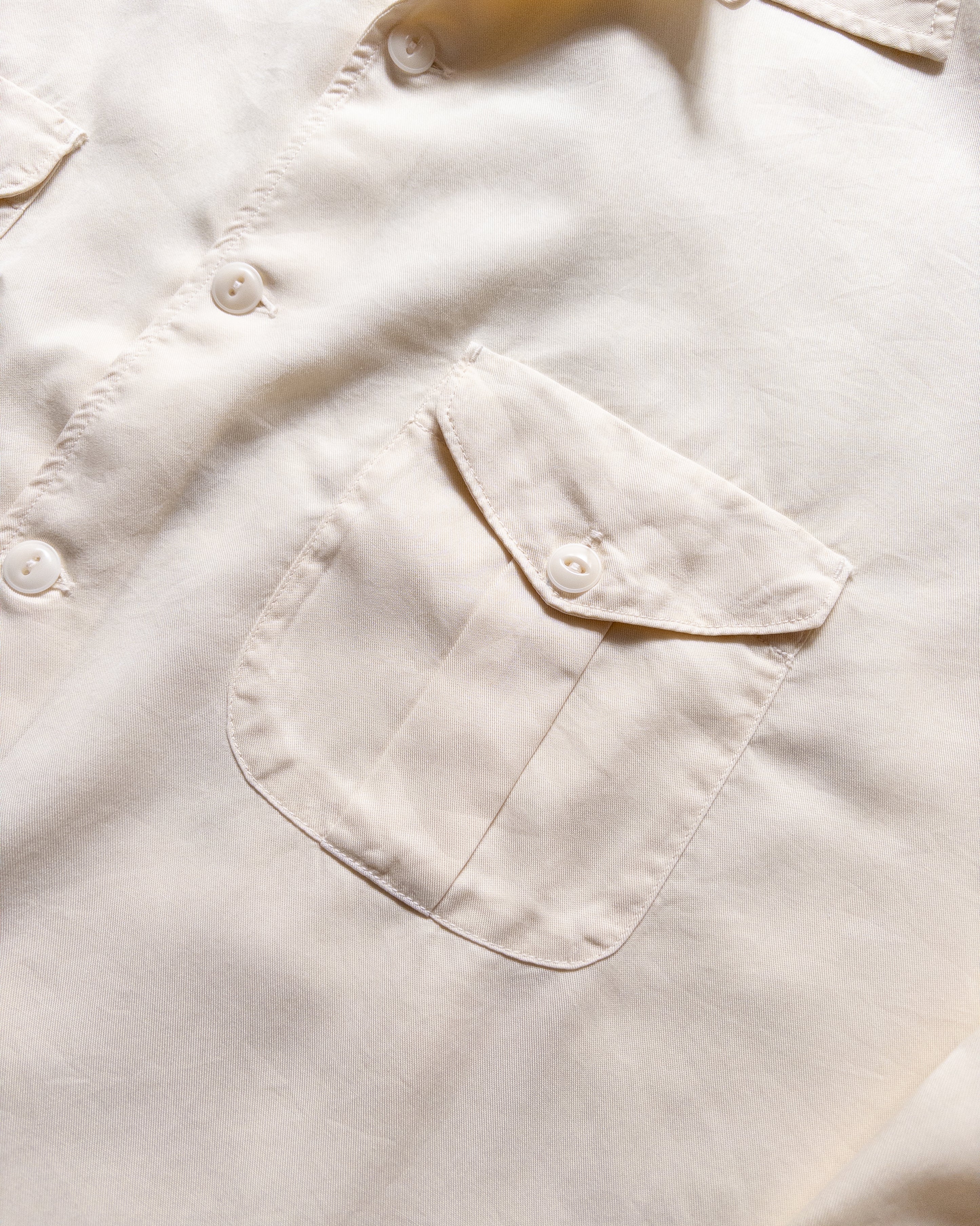 Tencel Gabardine Patio Shirt in Buttermilk