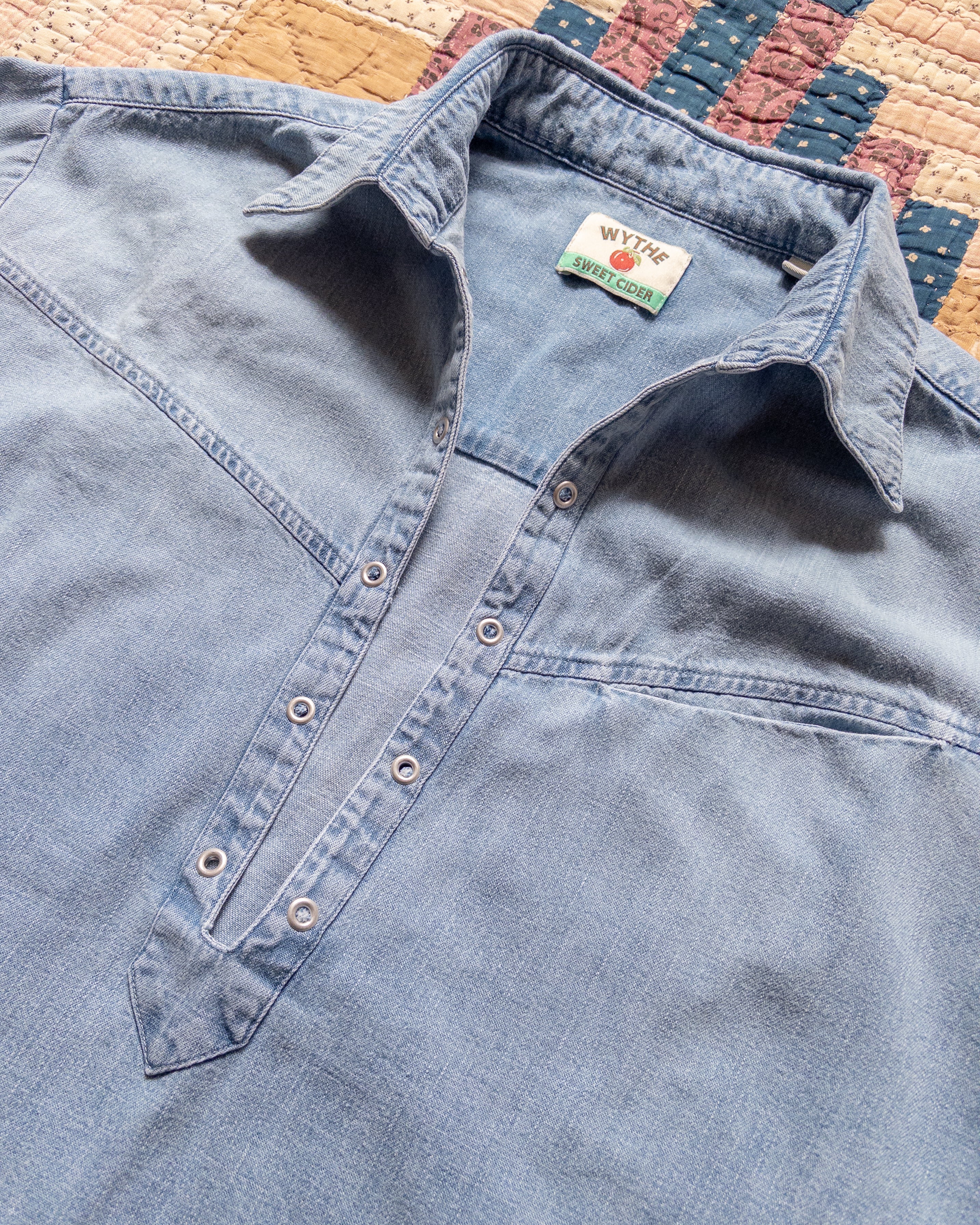 Denim Pullover Shirt in Washed Indigo
