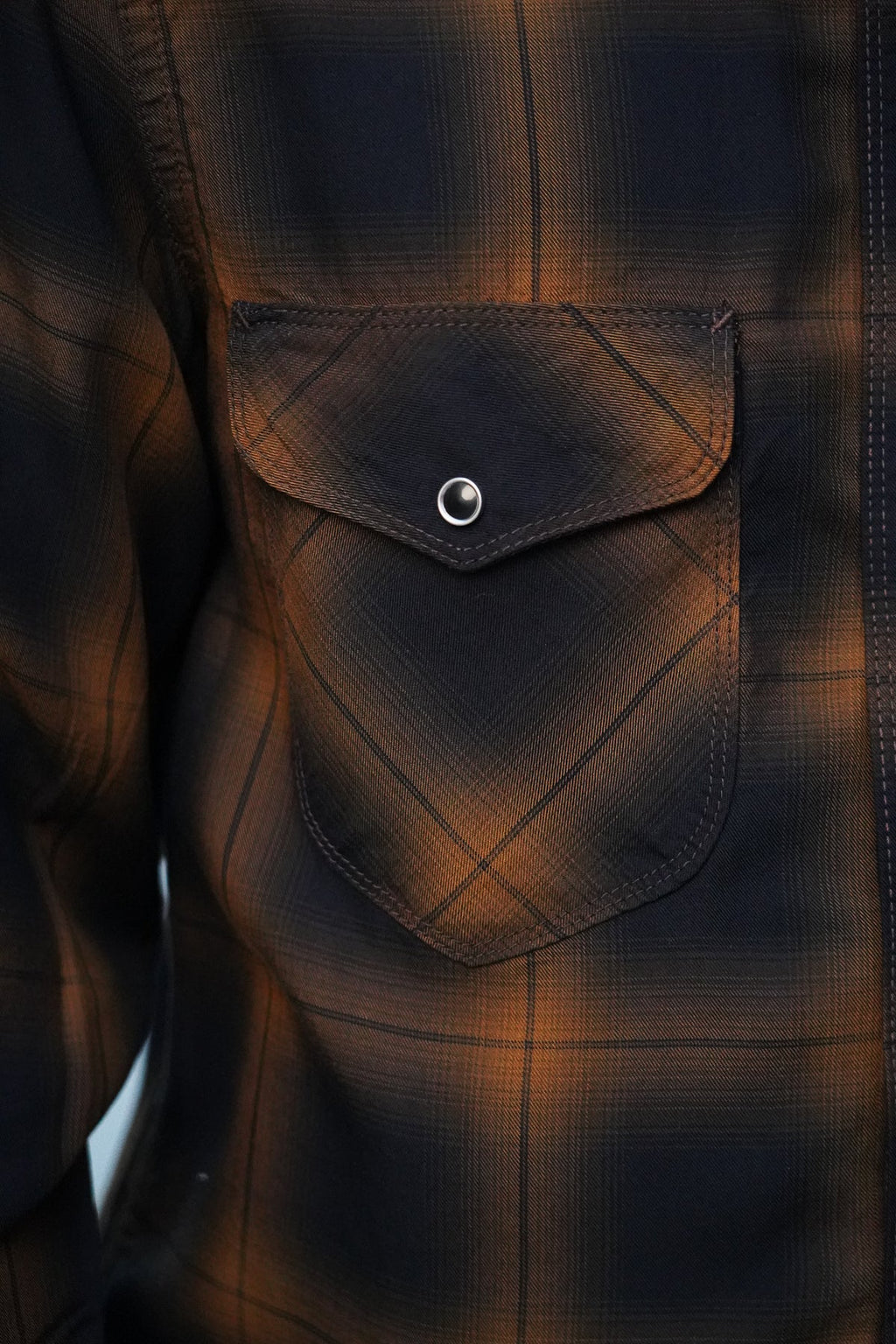#PH-P1012641XL Freenote Cloth Bodie in Black Plaid