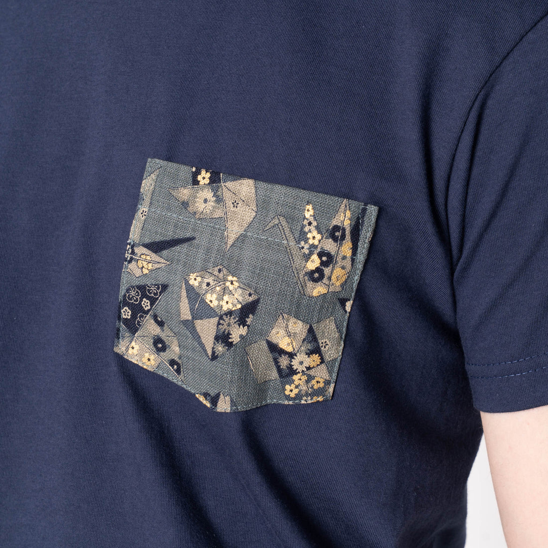 Pocket Tee in Navy Origami Poplin