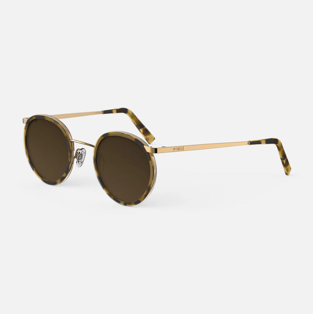 P3 Fusion in 23k Gold, Dark Caramel Tortoise Inlay & Polarized Cape Sand
