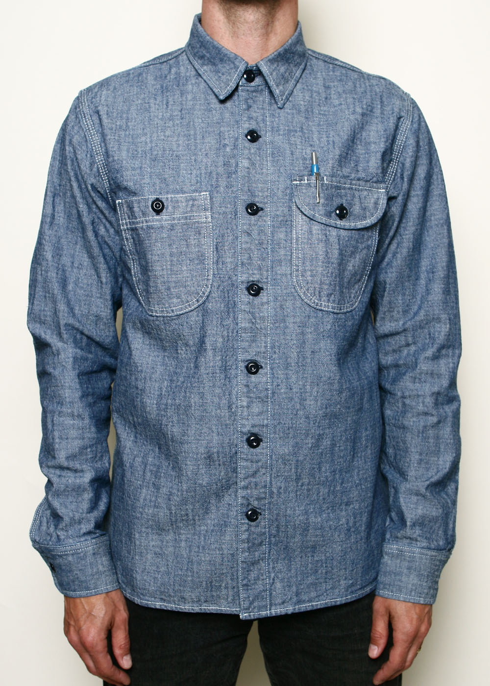 Work Shirt in Rinsed Indigo Chambray