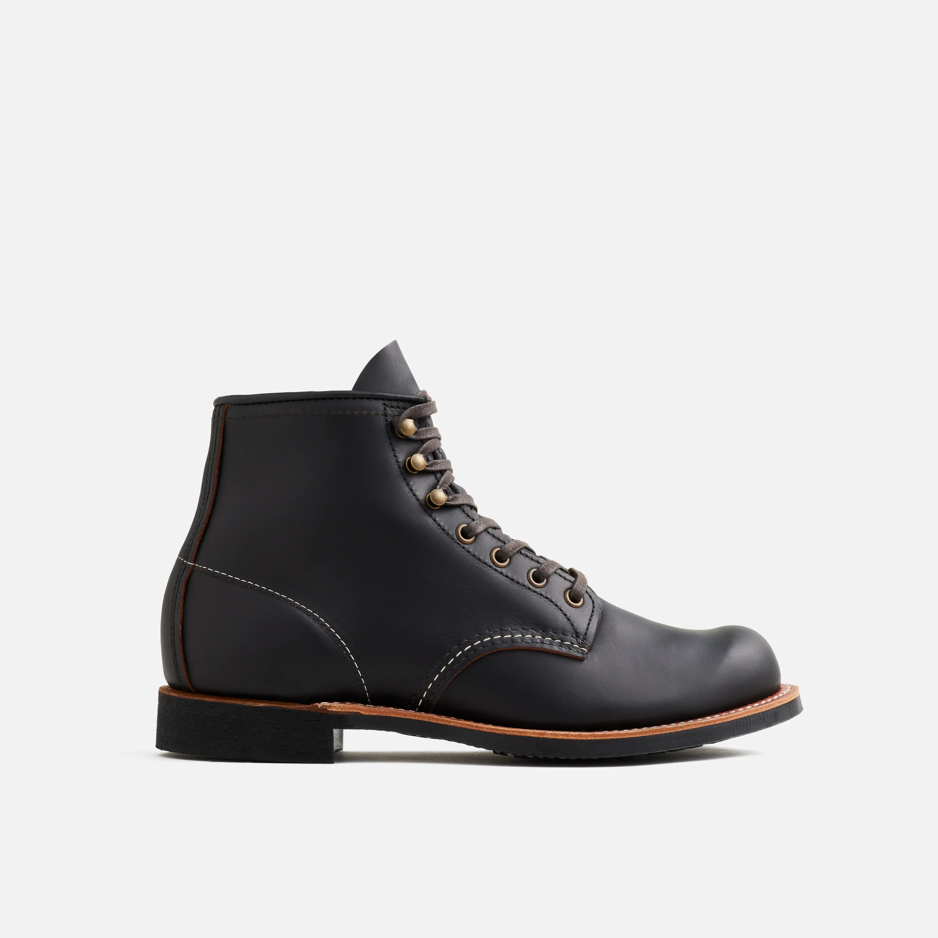 Blacksmith - 3345 Black