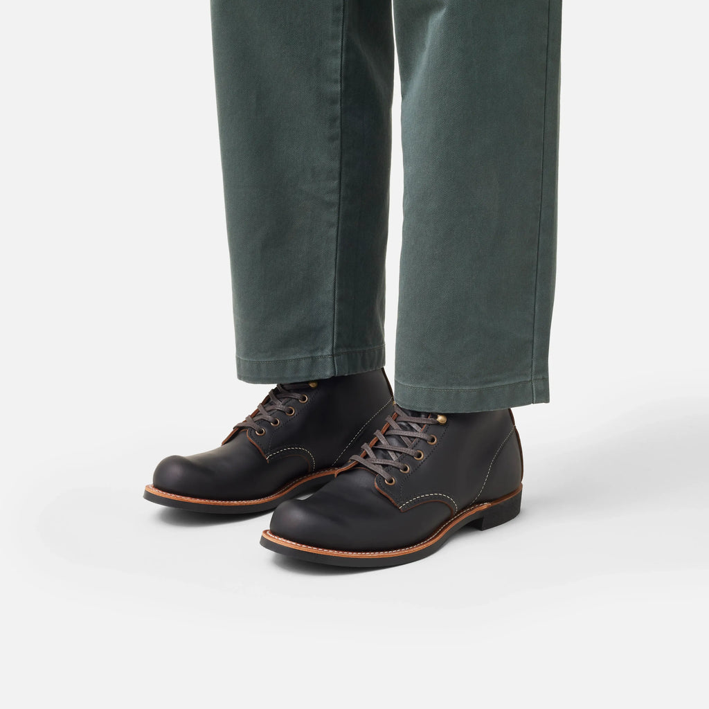 Blacksmith - 3345 Black