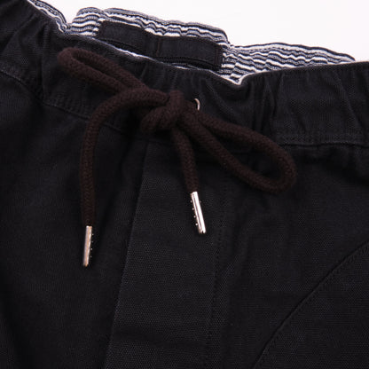 Deck Shorts in Black