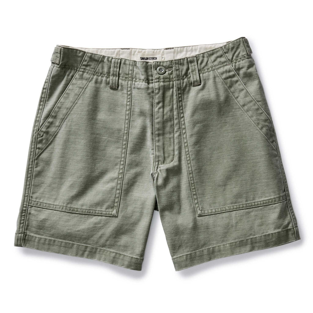 The Surplus Short in Field Olive Reverse Sateen
