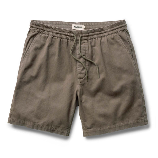 The Apres Short in Organic Espresso Foundation Twill