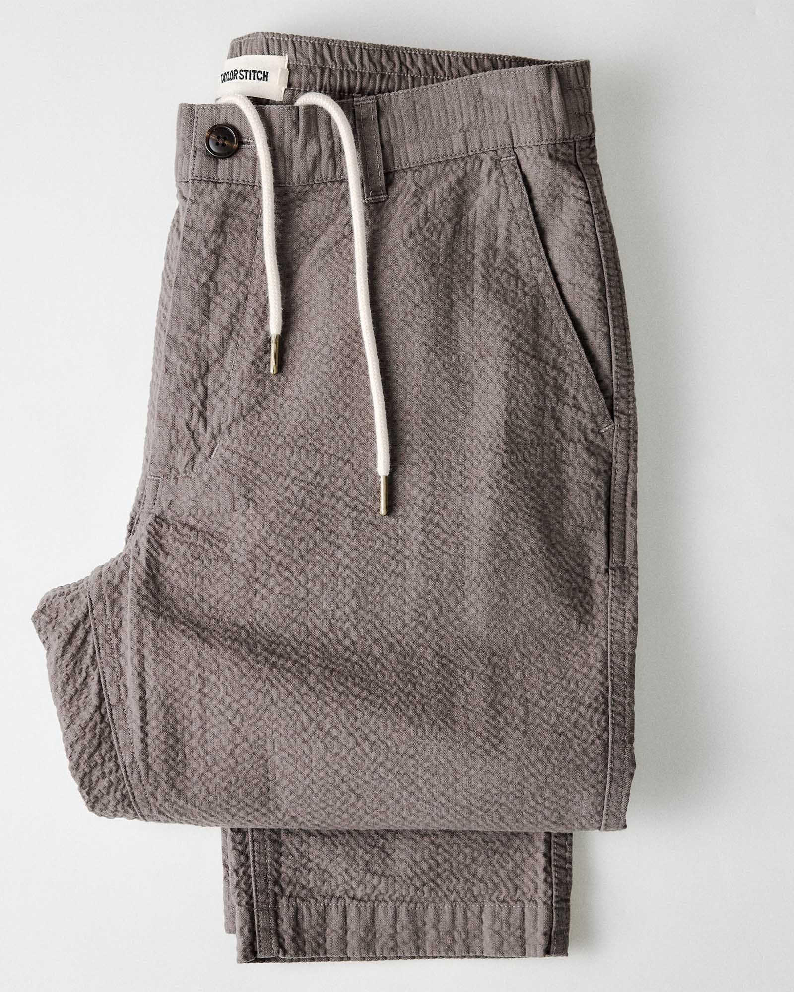 The Easy Pant in Canteen Seersucker