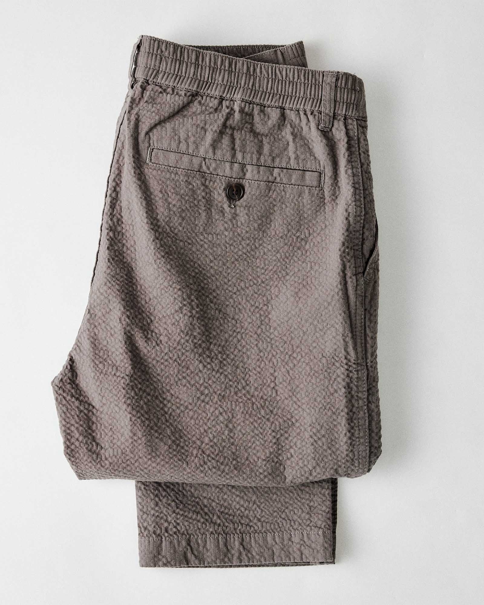 The Easy Pant in Canteen Seersucker