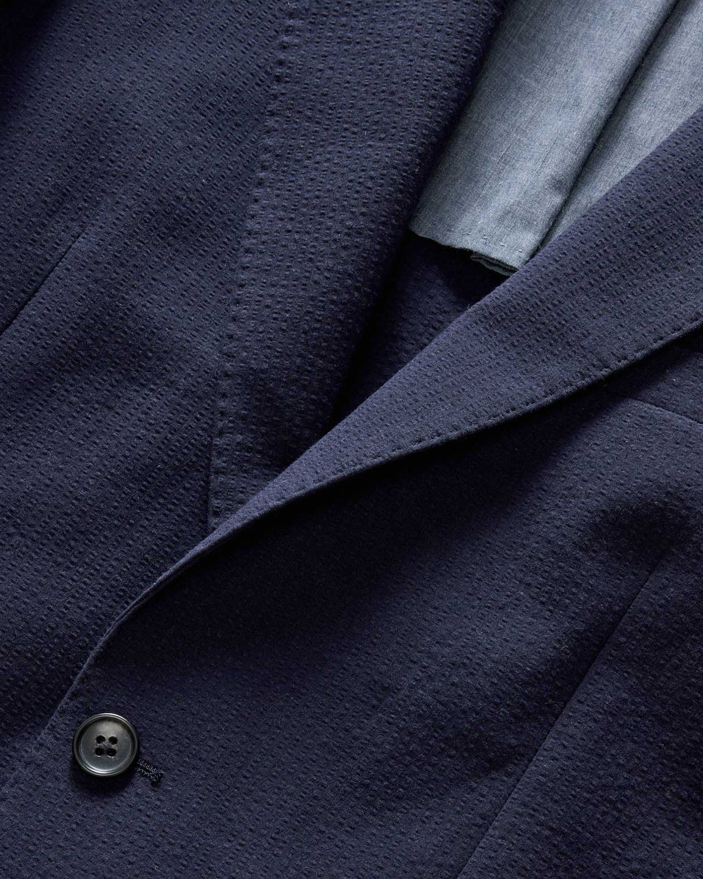 The Stevens Sportcoat in Navy Linen Seersucker