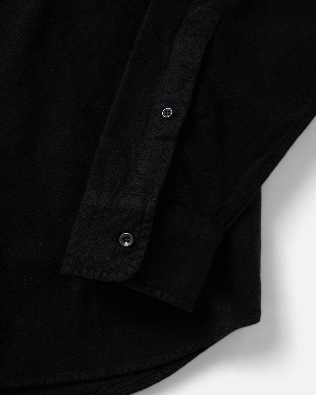 The Yosemite Shirt in Coal