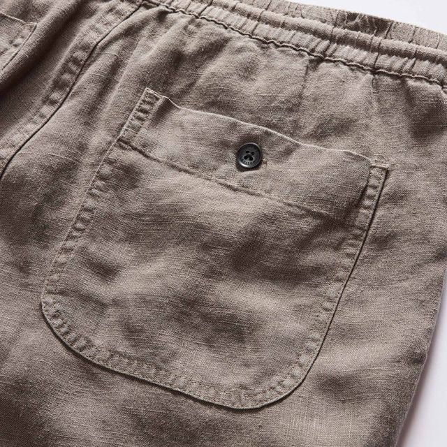 The Après Short in Canteen Hemp