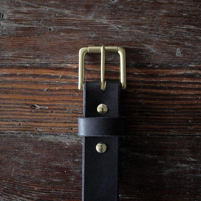 1½" Standard Camp Belt in Black and Matte Nickel